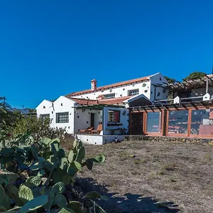 Casa Abuelo Buenaventura Isora